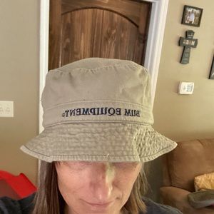 BUM Equipment bucket hat